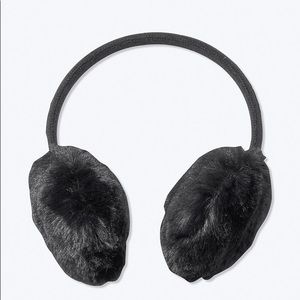 NWT VS PINK EARMUFFS